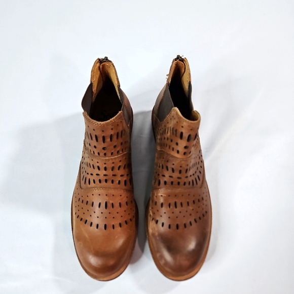 Sofft Brown Leather Ankle Boots Size 8 - Picture 3 of 8